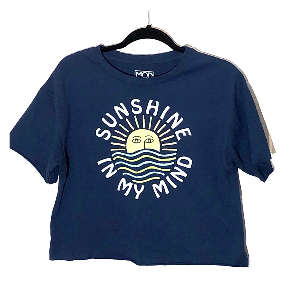 Modern Lux Sunshine In My Mind Crop Tee Medium